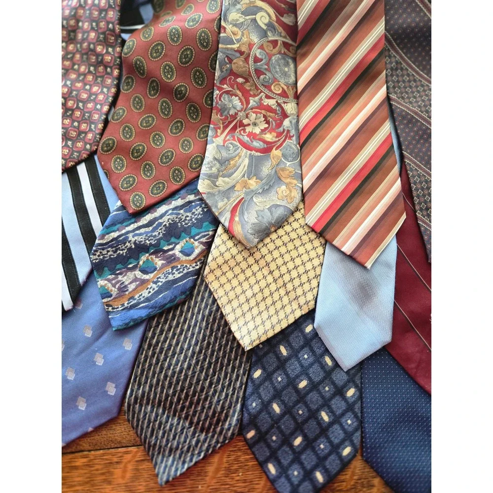 Mens Silk Neckties Lot of 15 Designer Brands Assorted Patterns Styles Crafts - Picture 3 of 6